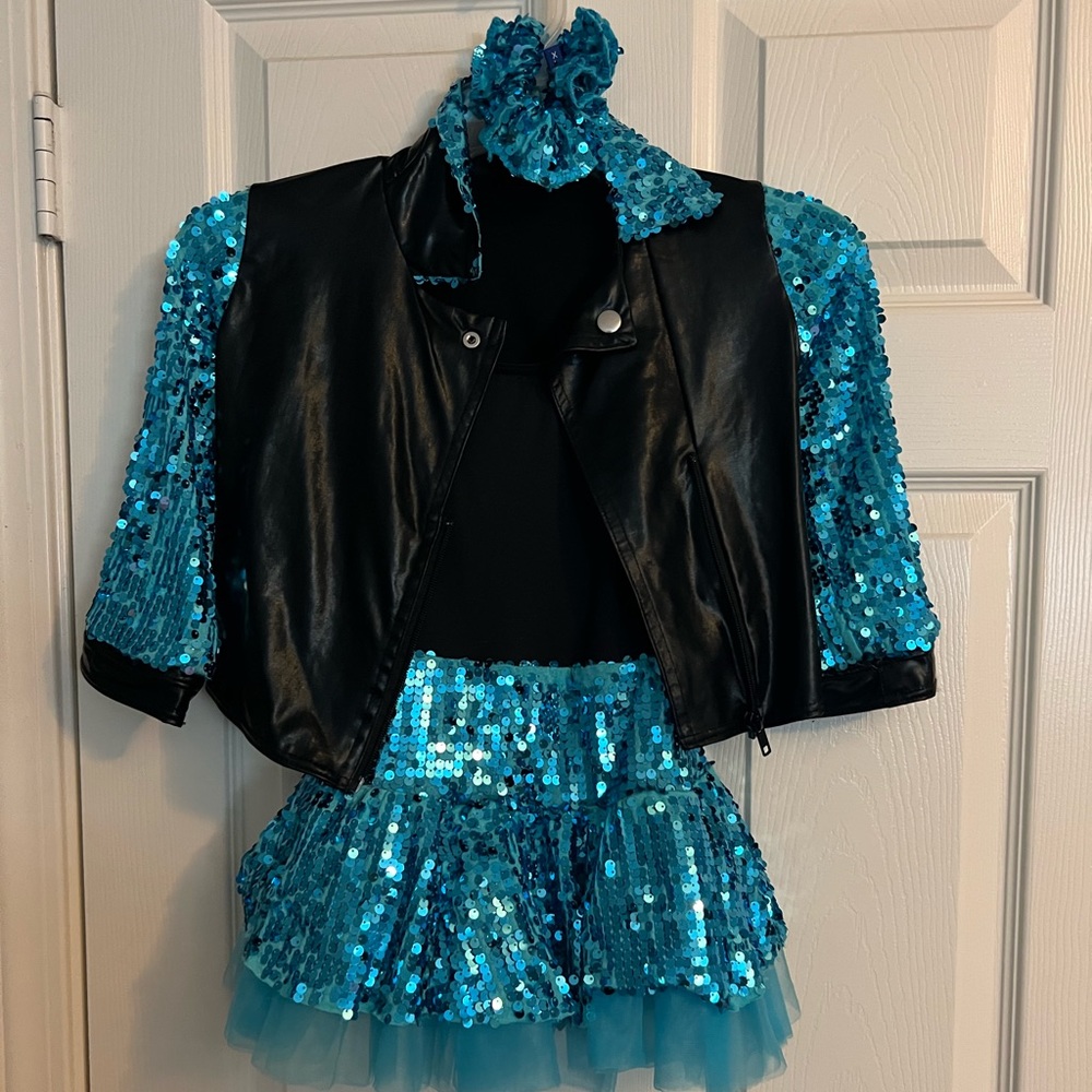 Weissman Childs 3 piece costume